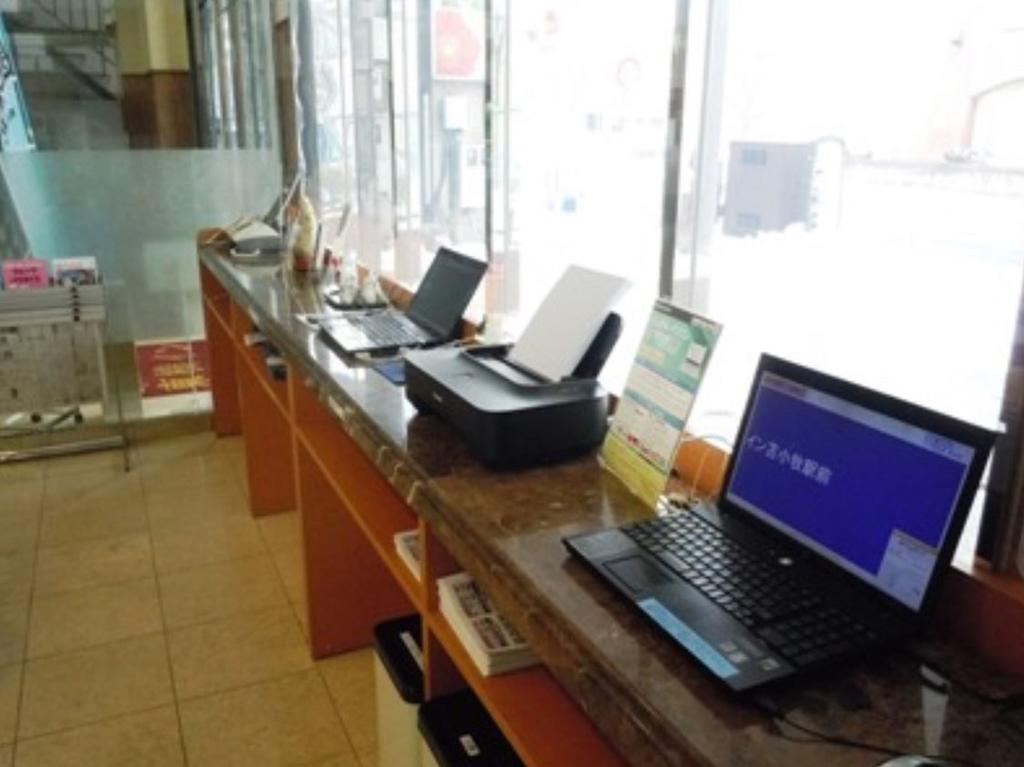 Toyoko Inn Hokkaido Tomakomai Ekimae Extérieur photo